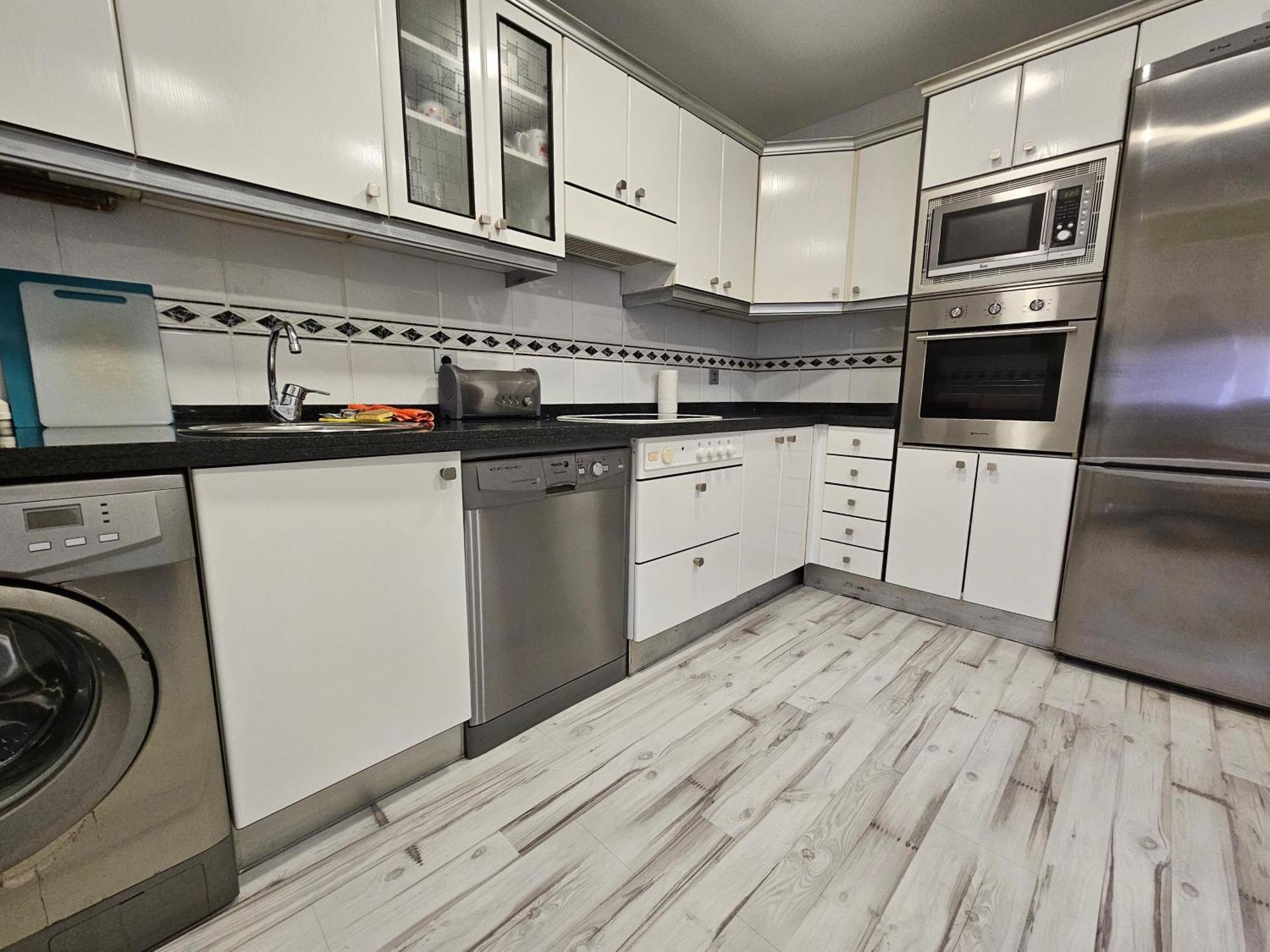 127A Apartamento 3 Habitaciones Cerca De La Playa 希洪 外观 照片